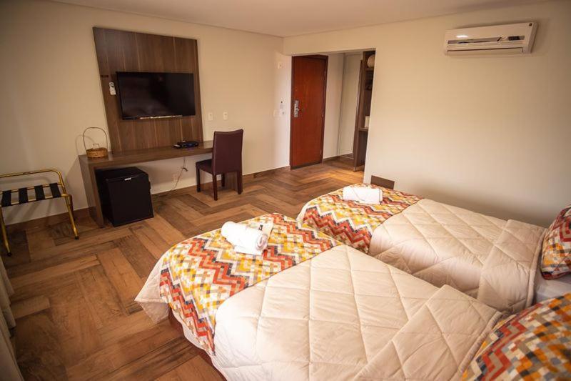 Padom Business Hotel Bragança Paulista Kültér fotó