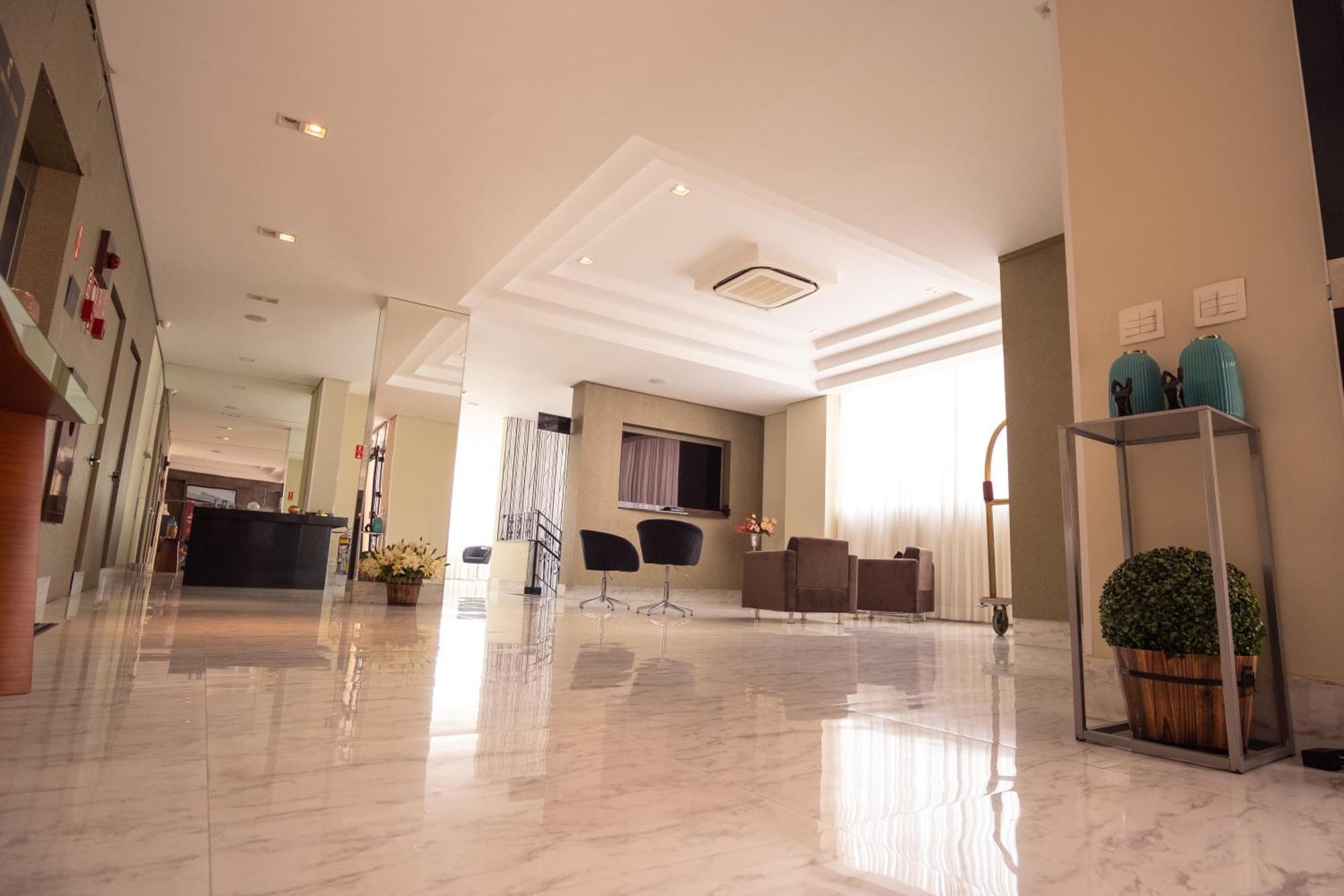 Padom Business Hotel Bragança Paulista Kültér fotó
