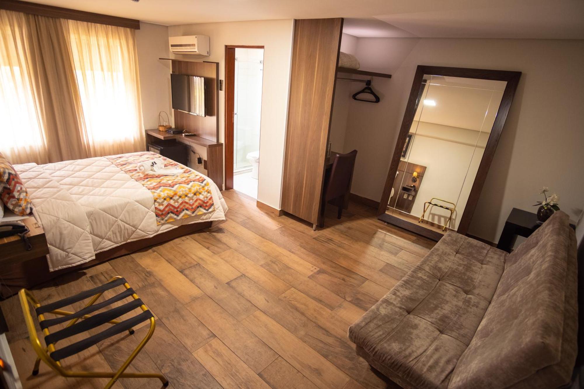 Padom Business Hotel Bragança Paulista Kültér fotó