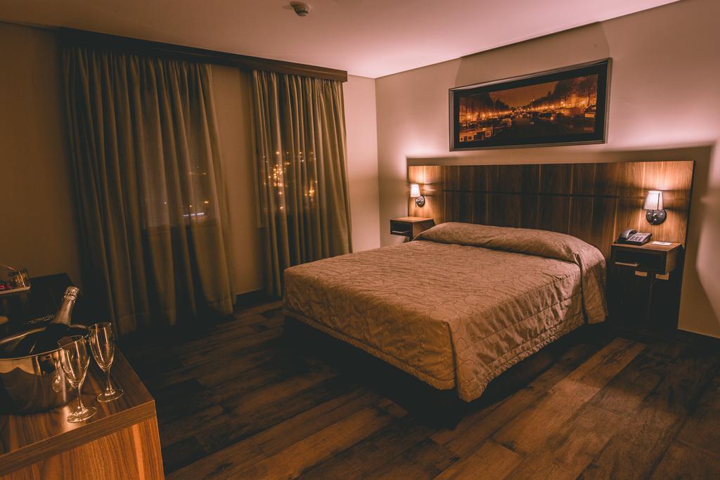 Padom Business Hotel Bragança Paulista Kültér fotó