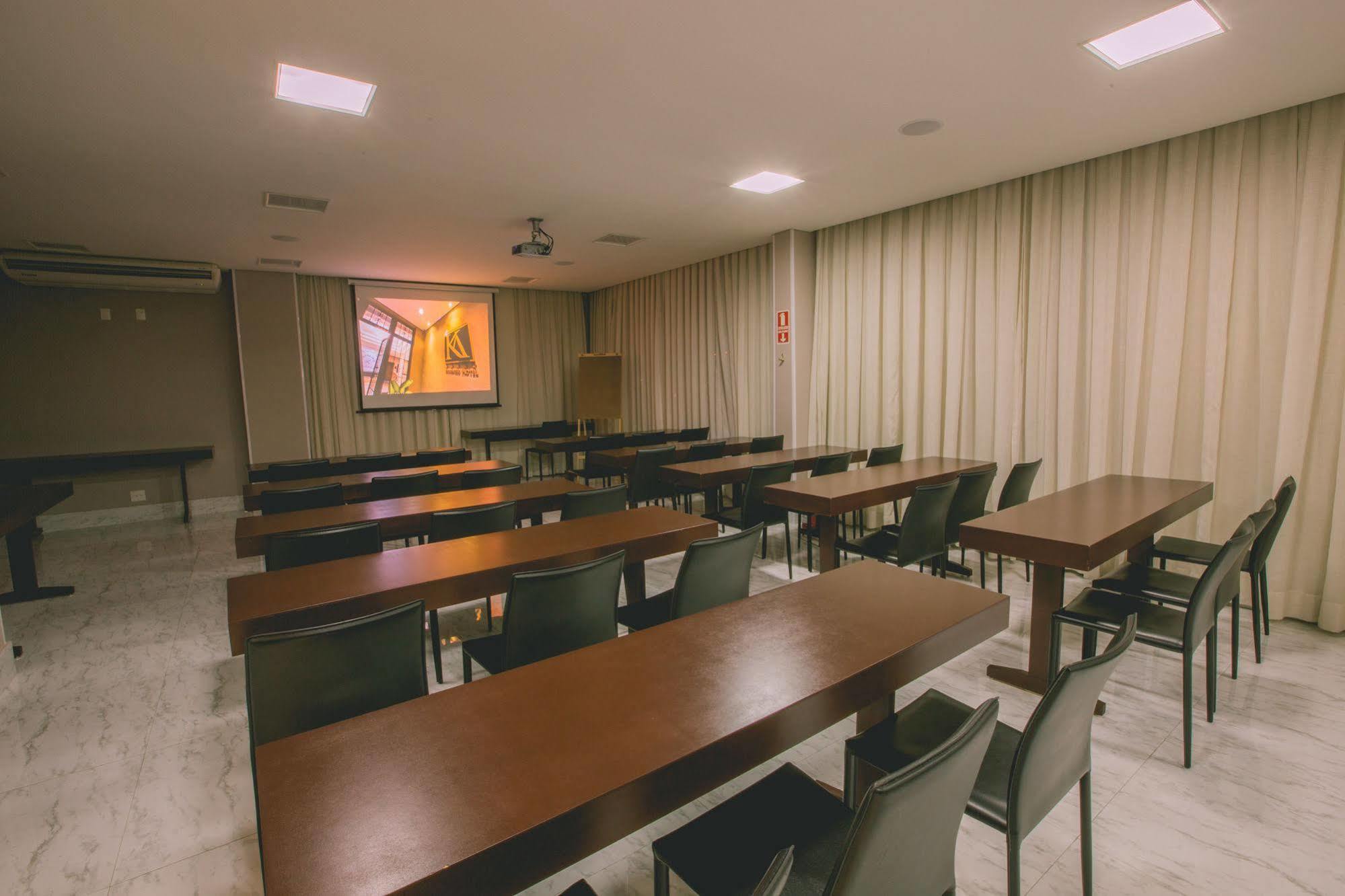 Padom Business Hotel Bragança Paulista Kültér fotó