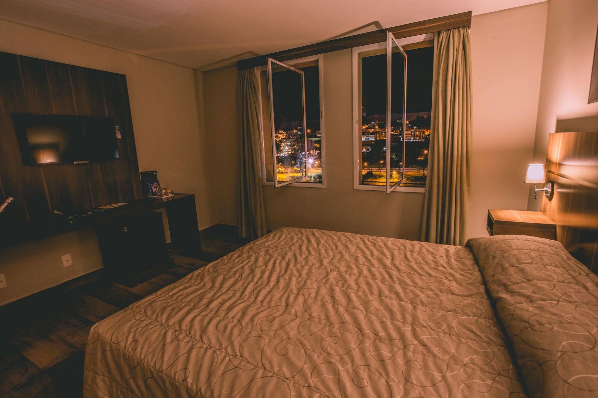 Padom Business Hotel Bragança Paulista Kültér fotó
